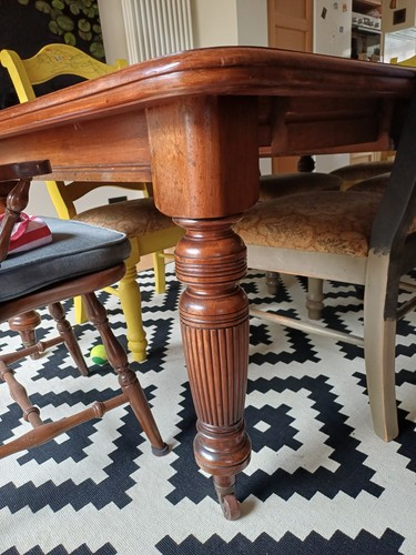 Large extending dining - extending,